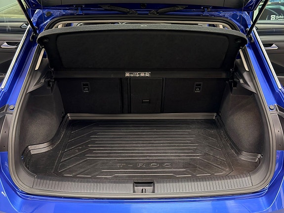 Volkswagen T-Roc 13 of 21