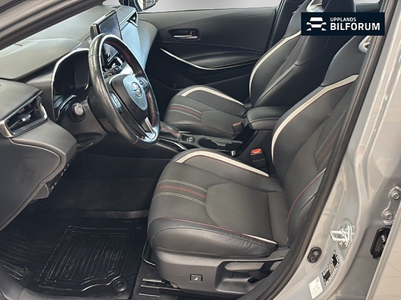 Toyota Corolla 8 of 17