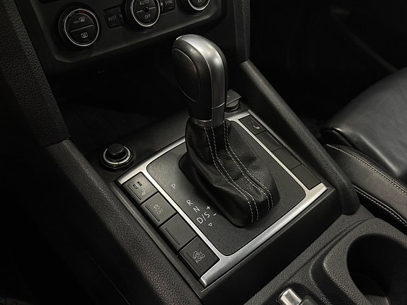 Volkswagen Amarok 8 of 14