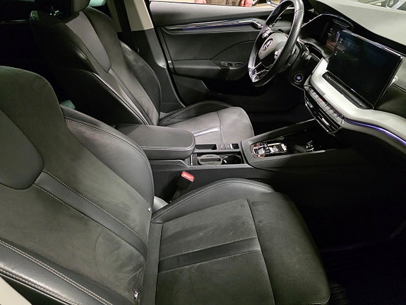 Skoda Octavia 8 of 14
