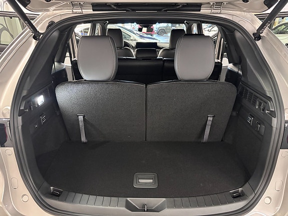Mazda CX-80 16 of 17
