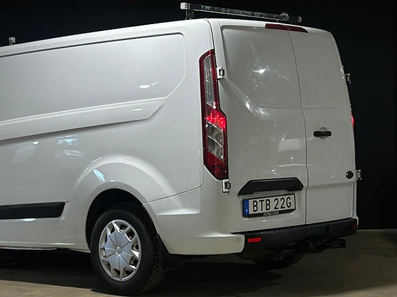 Ford Transit Custom 8 of 20