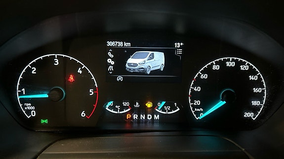 Ford Transit Custom 15 of 20