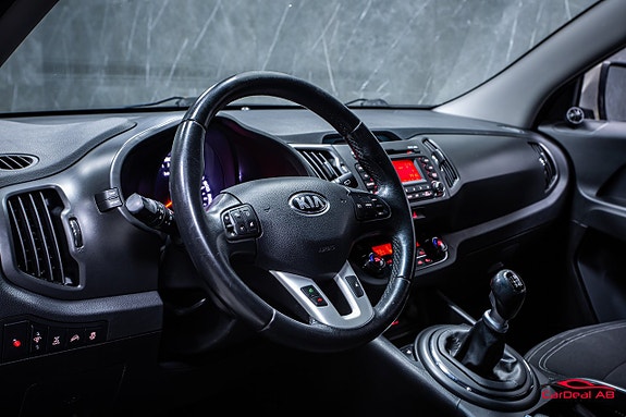 Kia Sportage 12 of 26