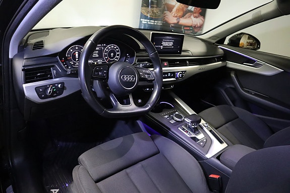 Audi A4 10 of 27
