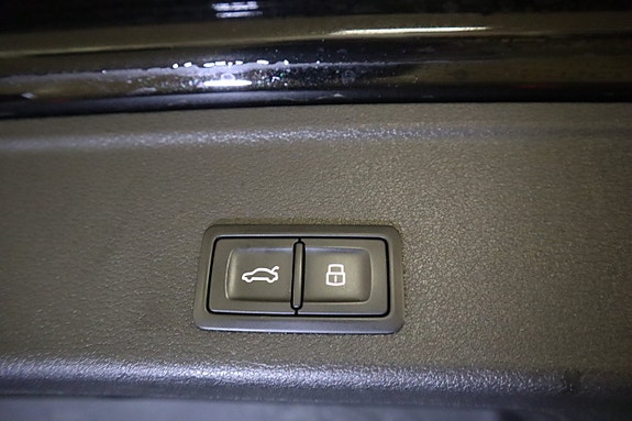 Audi A4 20 of 27