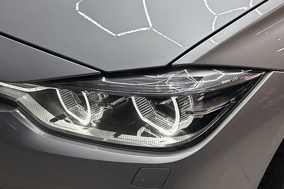 BMW 320 7 of 19