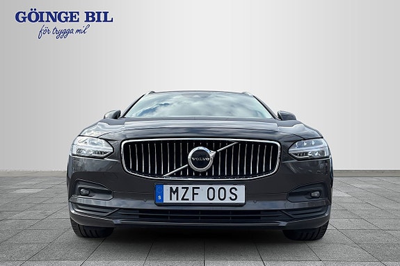Volvo V90 3 of 5