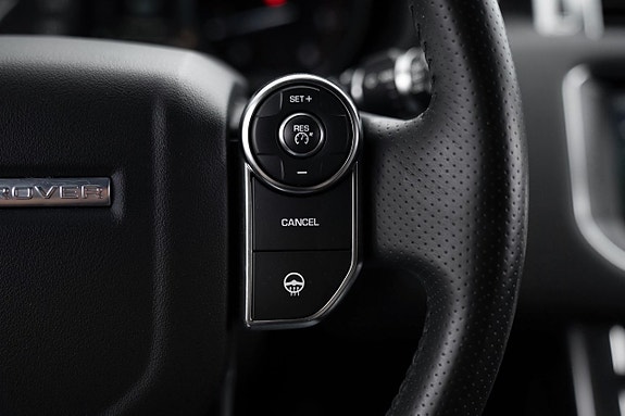 Land Rover Range Rover Sport 19 of 21