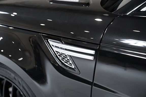 Land Rover Range Rover Sport 12 of 21