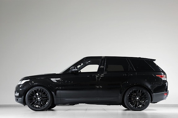 Land Rover Range Rover Sport 4 of 5