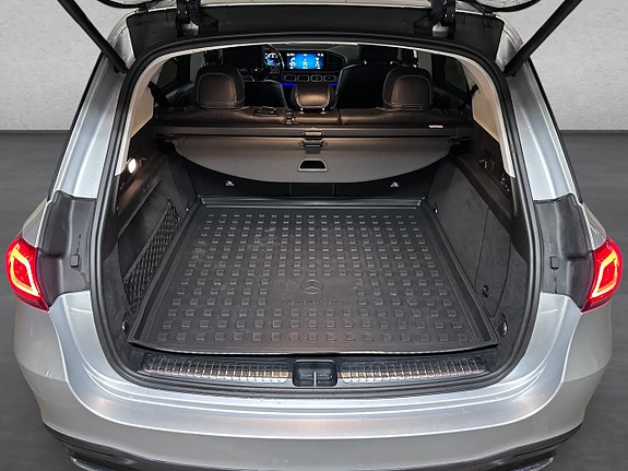 Mercedes-Benz GLE400 d 5 of 5