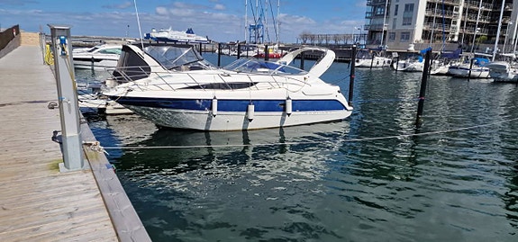 Bayliner 305 - prissänkt! 2 of 12