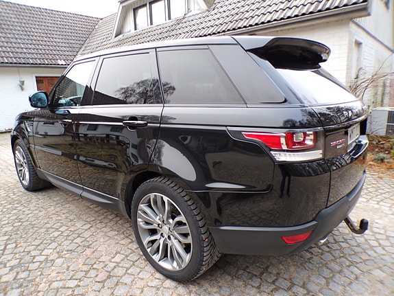 Land Rover Range Rover Sport 4 of 4