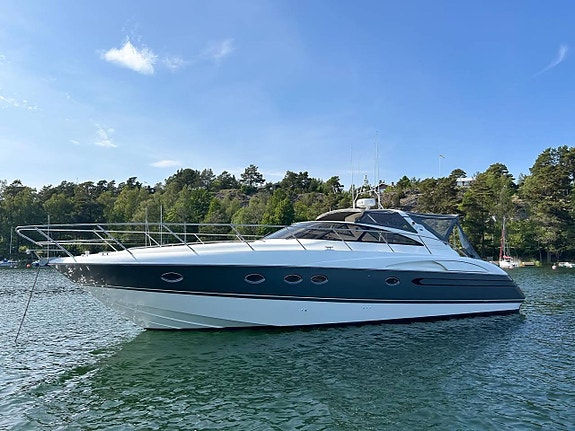 Vi köper din begagnade motorbåt, kontakta oss idag!