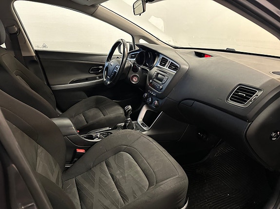 Kia Ceed 18 of 21