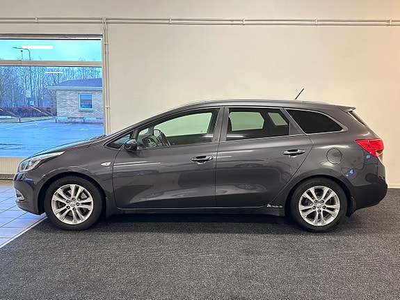Kia Ceed 9 of 21