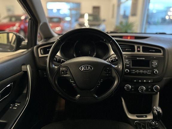 Kia Ceed 19 of 21