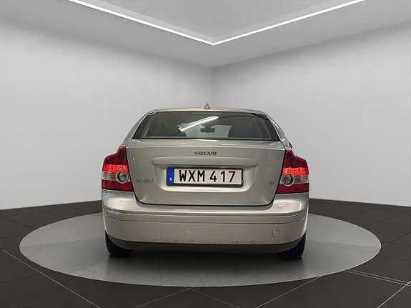 Volvo S40 10 of 22