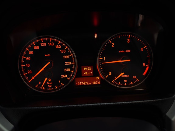 BMW 320 13 of 30