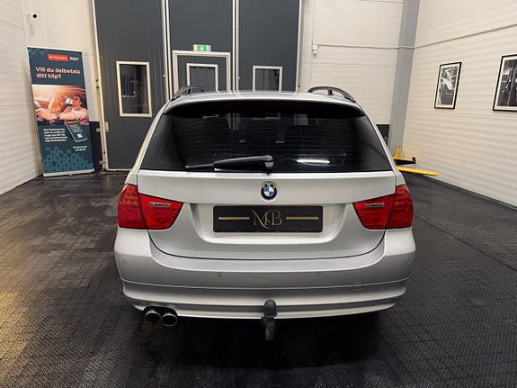 BMW 320 4 of 5