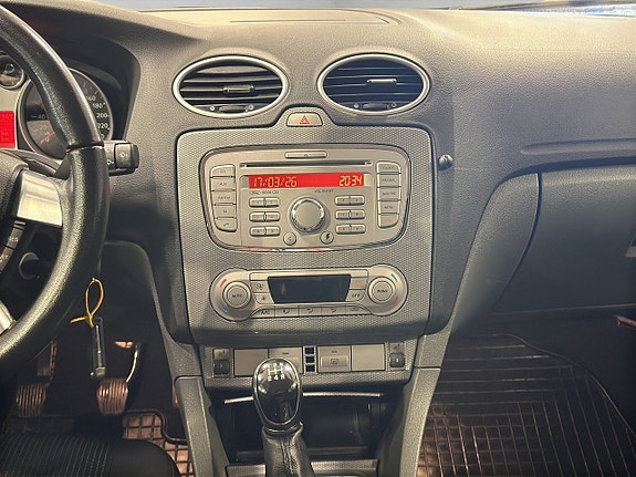 Ford Focus 17 of 22