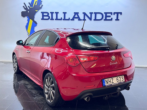Alfa Romeo Giulietta 5 of 27
