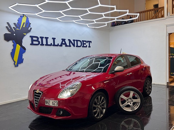 Alfa Romeo Giulietta 27 of 27