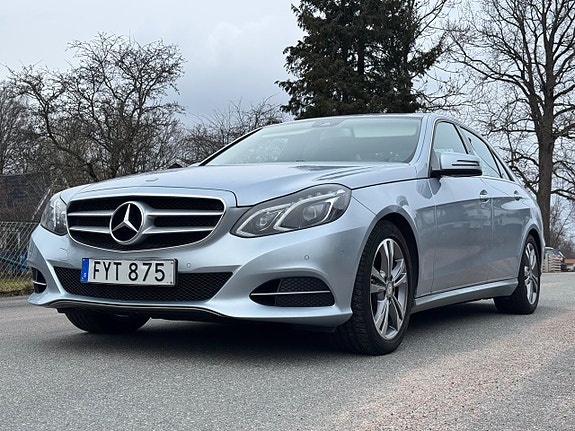 Mercedes-Benz E250 2 of 5