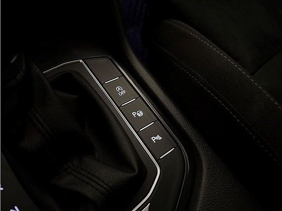 Volkswagen Tiguan 18 of 26