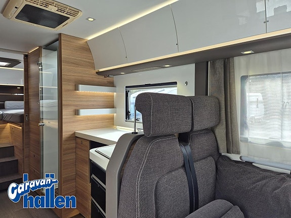 Adria Sonic Supreme I 810 SL (Hydrauliska stödben /AC/Solpanel) 16 of 27