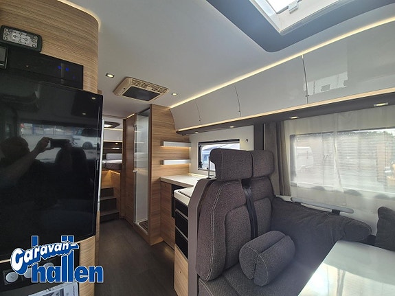 Adria Sonic Supreme I 810 SL (Hydrauliska stödben /AC/Solpanel) 14 of 27