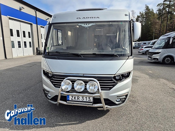 Adria Sonic Supreme I 810 SL (Hydrauliska stödben /AC/Solpanel) 8 of 27