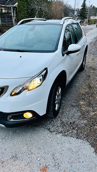 Peugeot 2008 8 of 9