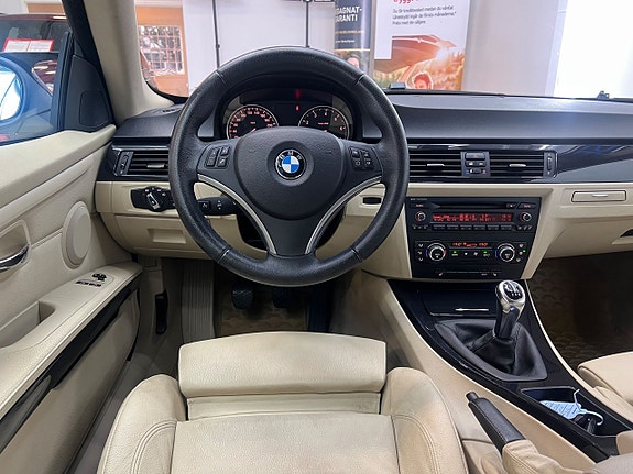 BMW 320 16 of 26