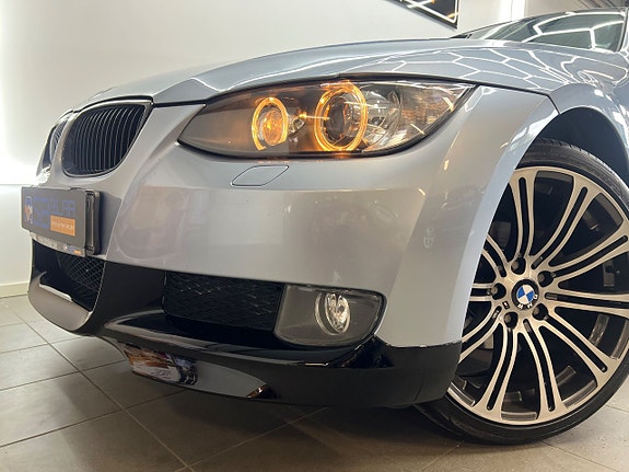 BMW 320 11 of 26