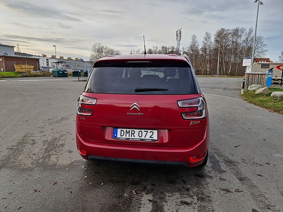 Citroen Grand C4 Picasso 3 of 5