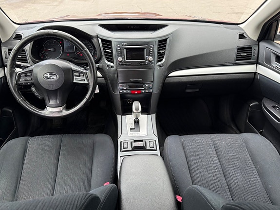 Subaru Outback 10 of 12