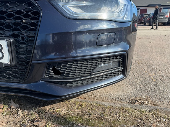 Audi A4 4 of 10