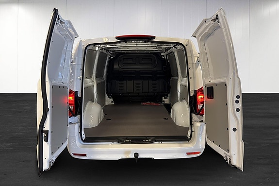 Mercedes-Benz Vito 116 9 of 16