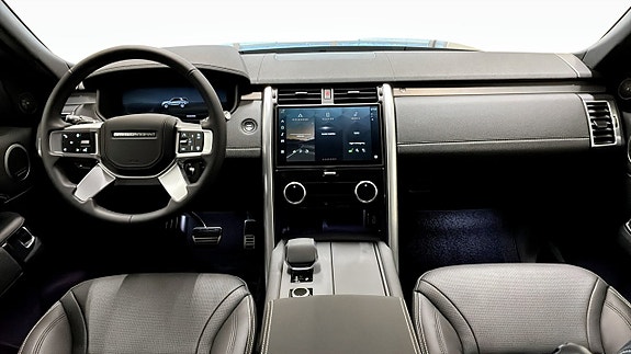 Land Rover Discovery 4 of 5