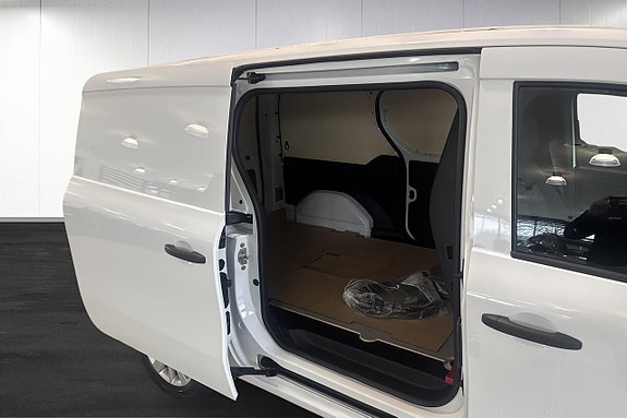 Mercedes-Benz eCitan 20 of 30