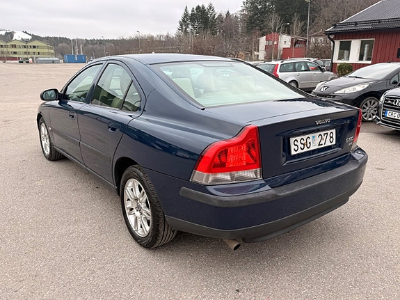 Volvo S60 5 of 5