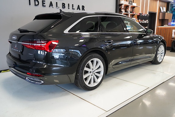Audi A6 4 of 15