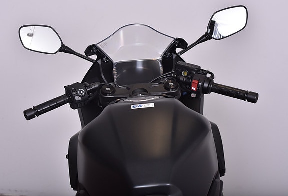 Honda CBR650R E-Clutch Beställnings MC 11 of 18