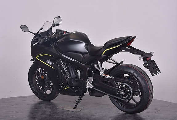 Honda CBR650R E-Clutch Beställnings MC 5 of 18