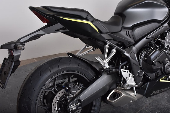 Honda CBR650R E-Clutch Beställnings MC 15 of 18