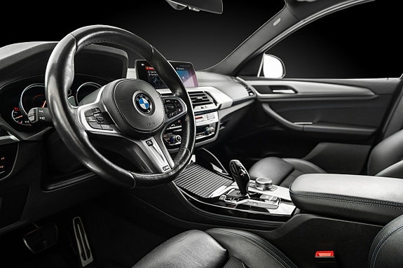 BMW X4 8 of 17