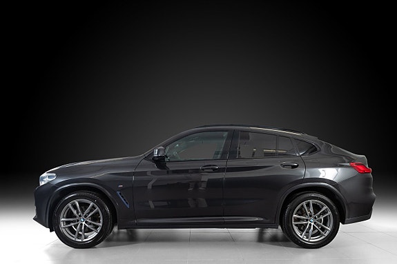 BMW X4 3 of 17
