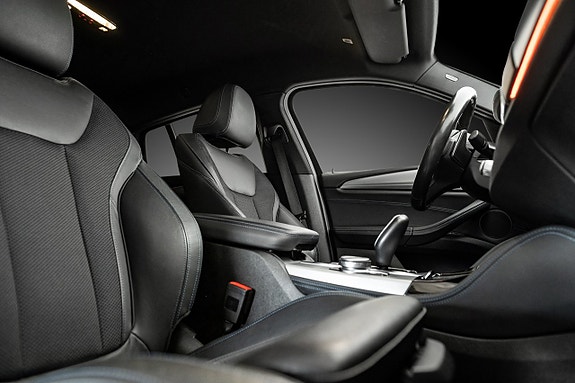 BMW X4 17 of 17
